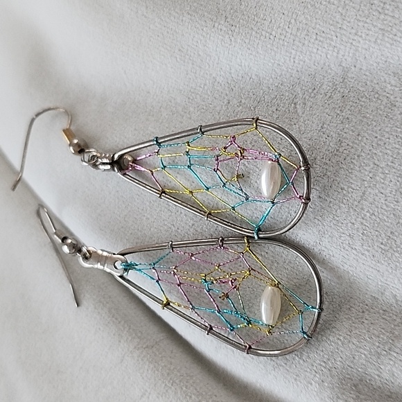 Dreamcatcher earrings - Picture 2 of 2